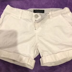 AEROPOSTALE WHITE SHORTS